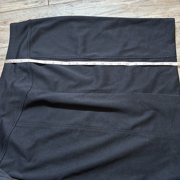 NEW ELLEN TRACY BLACK SKIRT SIZE XL - Picture 5 of 5